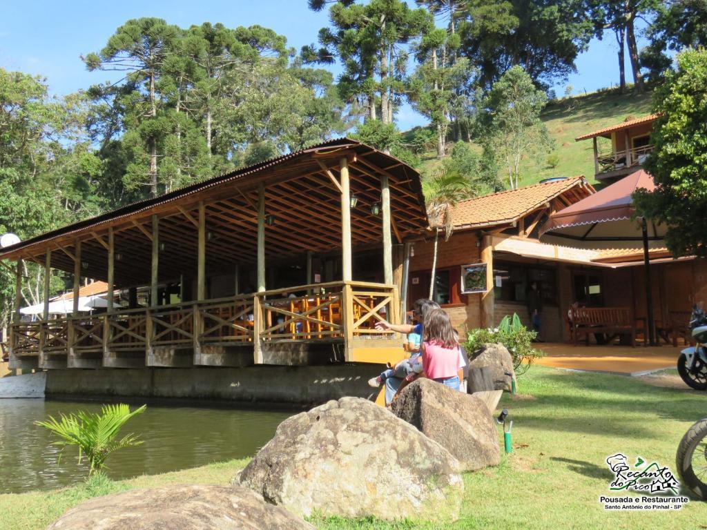 סנטו אנטוניו דו פינהאל Pousada E Restaurante Recanto Do Pico מראה חיצוני תמונה